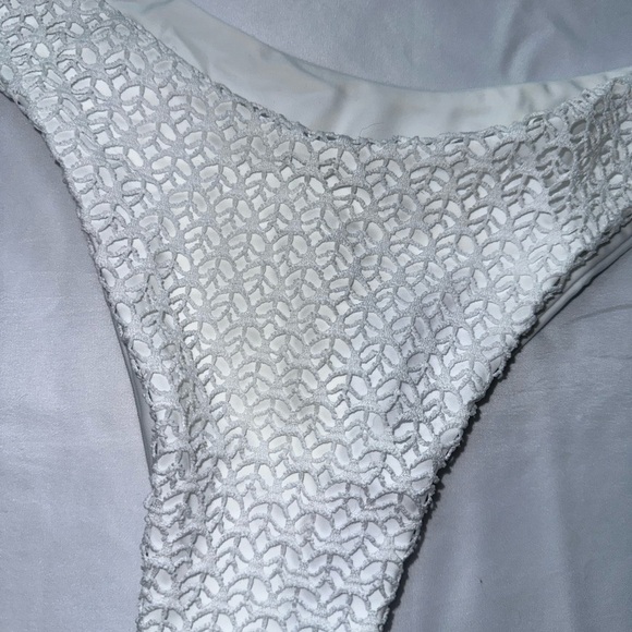 All WHITE BIKINI - Picture 2 of 9